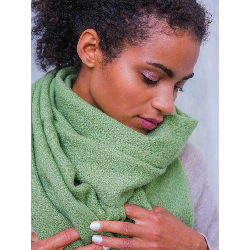 Close to my heart Julia Sartuul wool scarf Scarf Moss Green